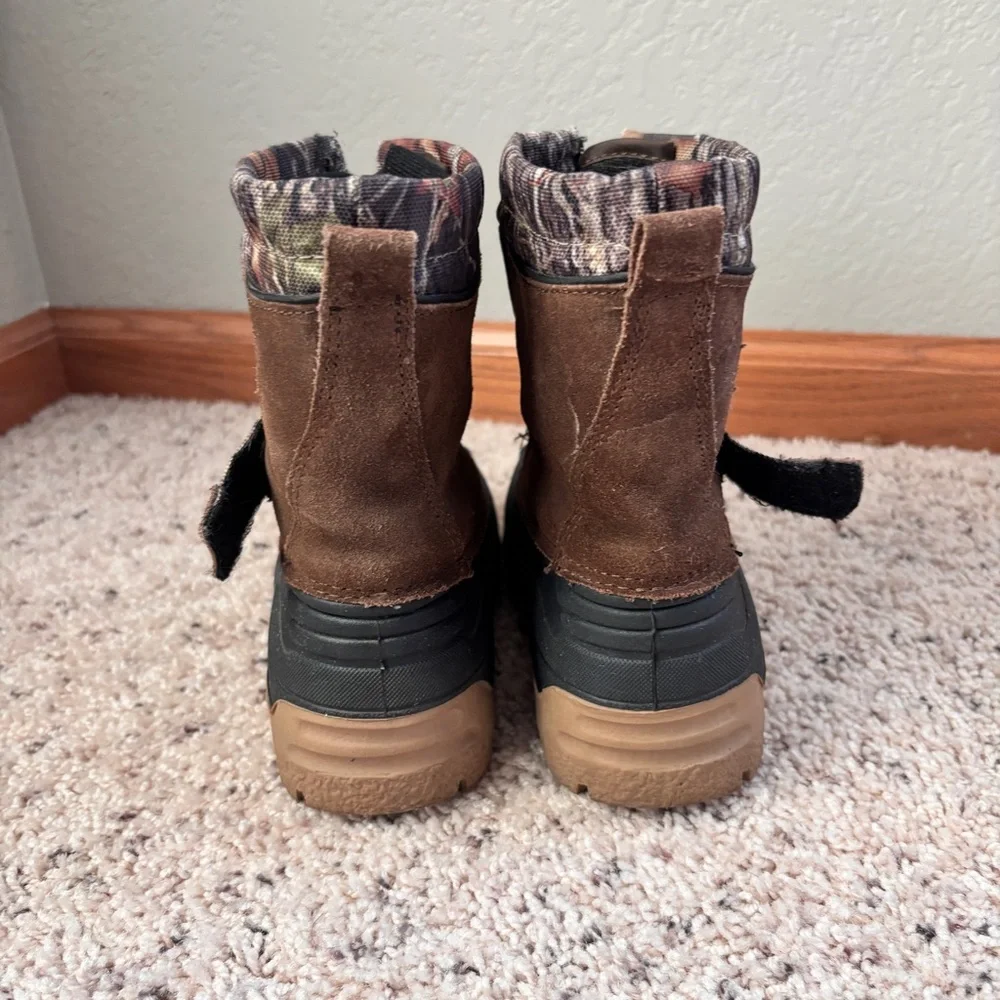 Ozark Trail boys Winter snow and rain weather boots camouflage boys 11